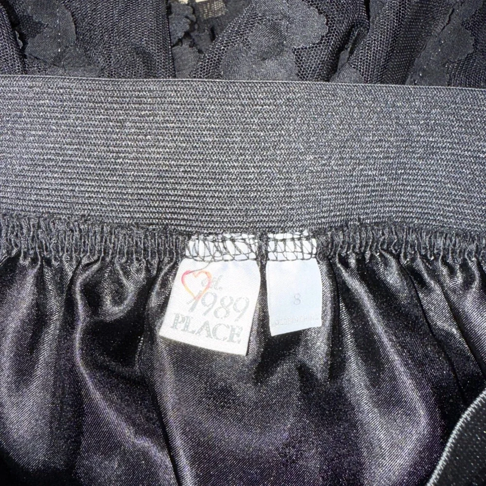 Childrens Place Bubble Skirt Size 8 Black Floral Rosette Textured Mesh Lined